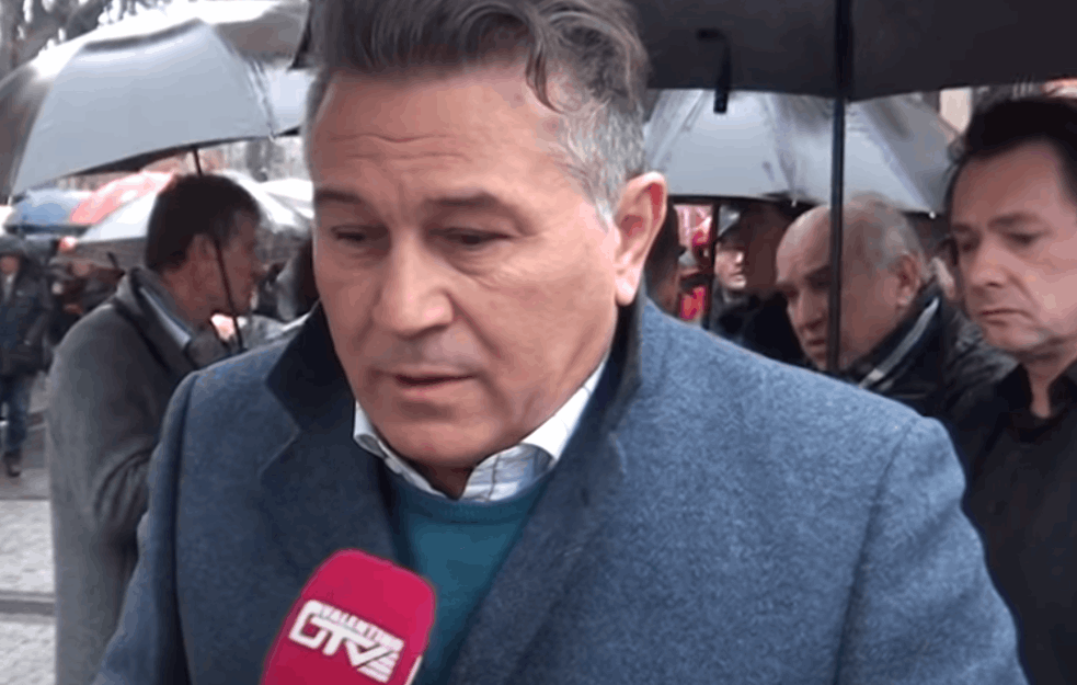 MUSLIMOVIĆ OSUĐEN NA NOVČANU KAZNU: Za premlaćivanje<span style='color:red;'><b> ljubav</b></span>nice  1.100 maraka i sudski troškovi (FOTO)